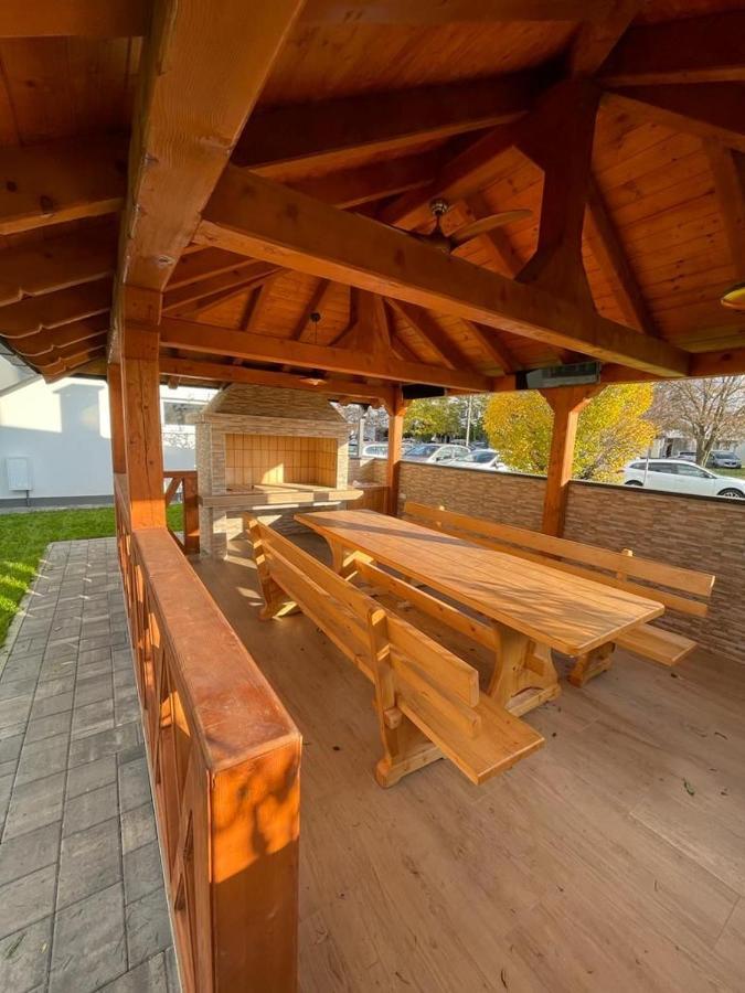 Apartmani Daisy Велика-Горица Экстерьер фото
