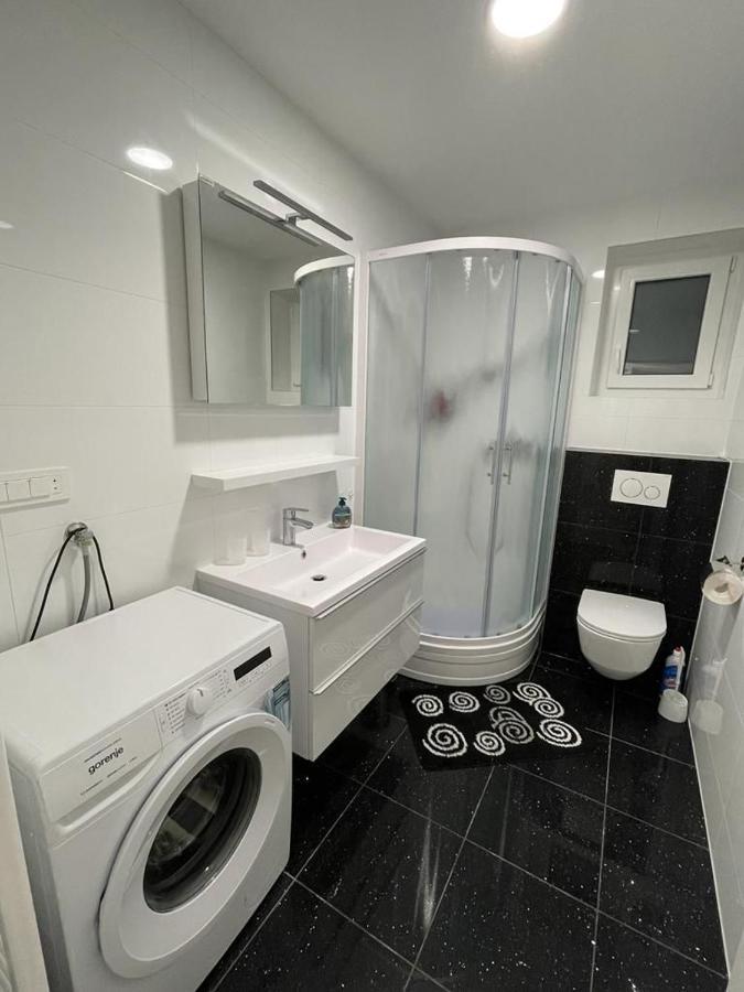 Apartmani Daisy Велика-Горица Экстерьер фото