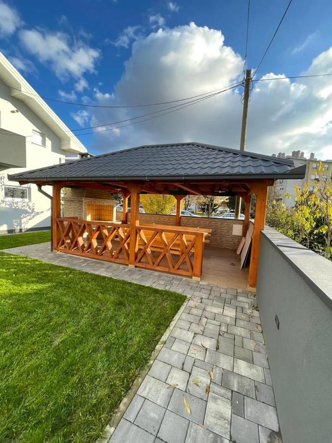 Apartmani Daisy Велика-Горица Экстерьер фото