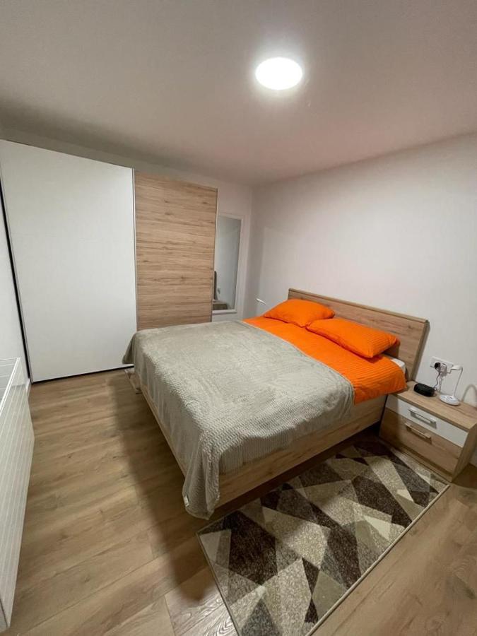 Apartmani Daisy Велика-Горица Экстерьер фото