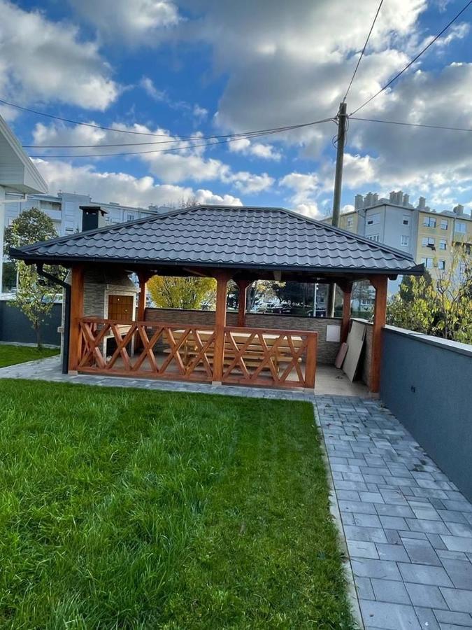 Apartmani Daisy Велика-Горица Экстерьер фото
